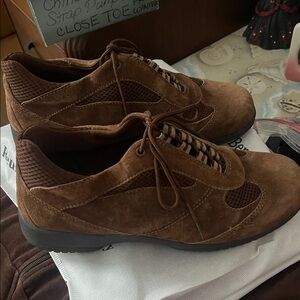 Easy spirit, Brown Shoe Sneakers